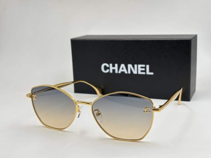 Picture of Chanel Sunglasses _SKUfw77095779fw